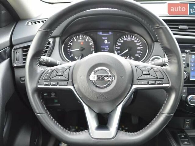 Оранжевый Ниссан ИксТрейл, объемом двигателя 2 л и пробегом 70 тыс. км за 19900 $, фото 20 на Automoto.ua