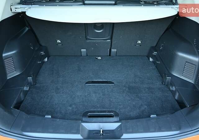 Оранжевый Ниссан ИксТрейл, объемом двигателя 1.6 л и пробегом 122 тыс. км за 18262 $, фото 9 на Automoto.ua