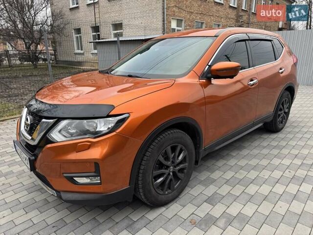 Помаранчевий Ніссан ІксТрейл, об'ємом двигуна 1.6 л та пробігом 172 тис. км за 15700 $, фото 2 на Automoto.ua
