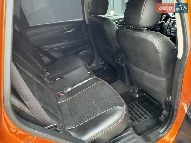 Помаранчевий Ніссан ІксТрейл, об'ємом двигуна 1.6 л та пробігом 172 тис. км за 15700 $, фото 20 на Automoto.ua