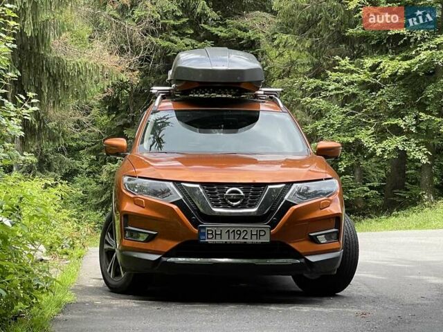 Оранжевый Ниссан ИксТрейл, объемом двигателя 2 л и пробегом 73 тыс. км за 20000 $, фото 10 на Automoto.ua