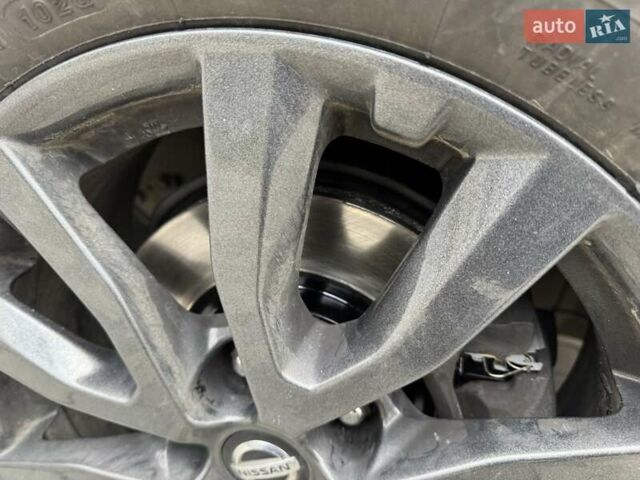 Помаранчевий Ніссан ІксТрейл, об'ємом двигуна 1.6 л та пробігом 172 тис. км за 15700 $, фото 24 на Automoto.ua