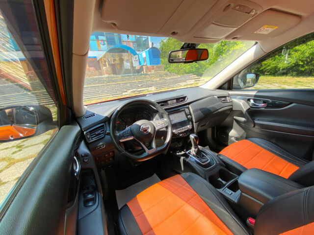 Оранжевый Ниссан ИксТрейл, объемом двигателя 1.6 л и пробегом 68 тыс. км за 24990 $, фото 37 на Automoto.ua