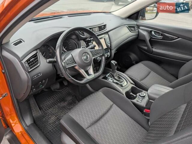 Оранжевый Ниссан ИксТрейл, объемом двигателя 2.49 л и пробегом 52 тыс. км за 22800 $, фото 13 на Automoto.ua