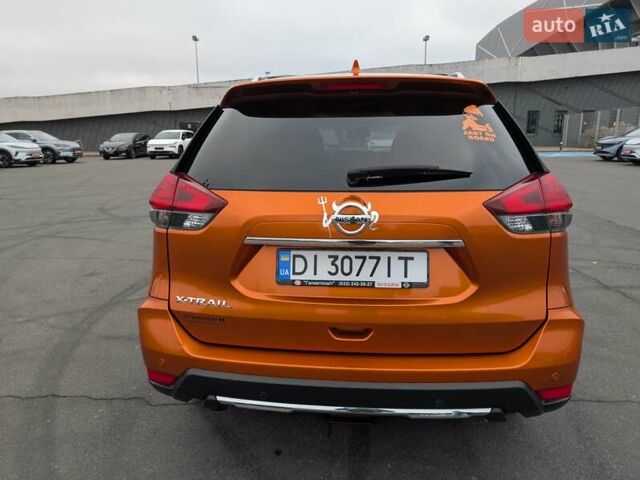 Оранжевый Ниссан ИксТрейл, объемом двигателя 2.49 л и пробегом 52 тыс. км за 22800 $, фото 4 на Automoto.ua
