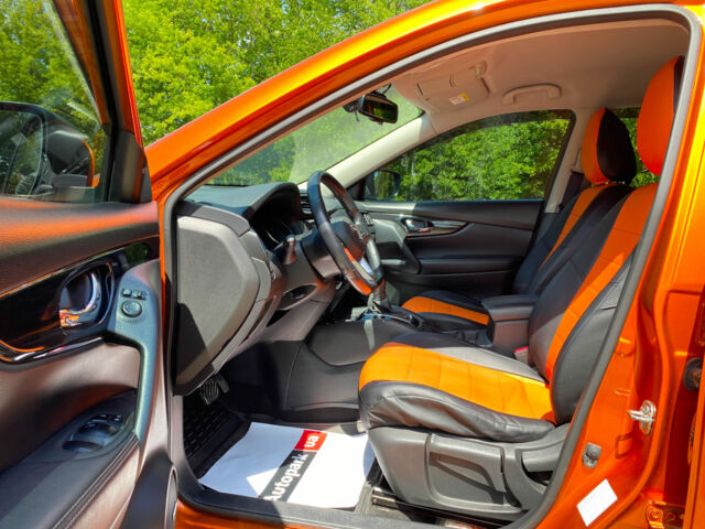Оранжевый Ниссан ИксТрейл, объемом двигателя 1.6 л и пробегом 68 тыс. км за 24990 $, фото 32 на Automoto.ua