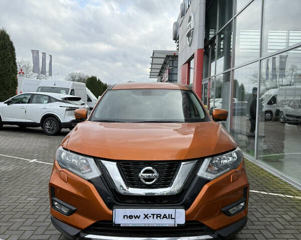 Оранжевый Ниссан ИксТрейл, объемом двигателя 1.6 л и пробегом 71 тыс. км за 20500 $, фото 13 на Automoto.ua