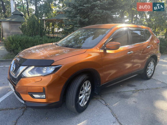 Помаранчевий Ніссан ІксТрейл, об'ємом двигуна 1.6 л та пробігом 230 тис. км за 14900 $, фото 2 на Automoto.ua
