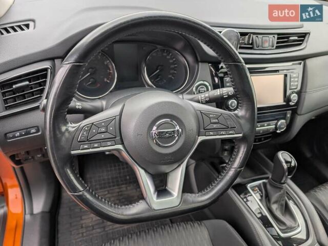 Оранжевый Ниссан ИксТрейл, объемом двигателя 2.49 л и пробегом 52 тыс. км за 22800 $, фото 15 на Automoto.ua