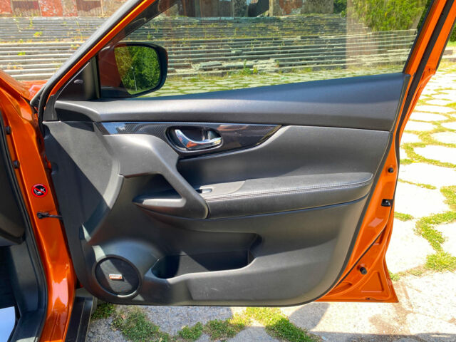 Оранжевый Ниссан ИксТрейл, объемом двигателя 1.6 л и пробегом 68 тыс. км за 24990 $, фото 41 на Automoto.ua