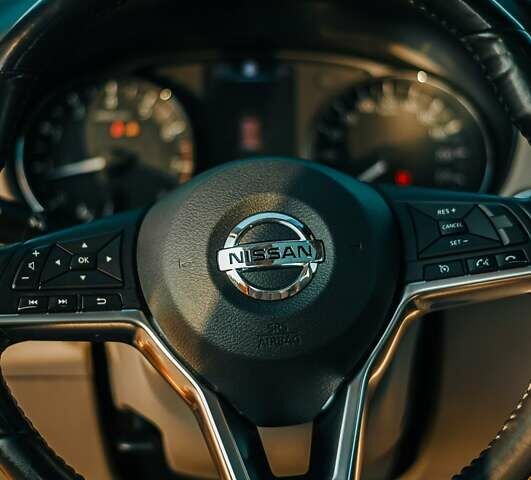 Помаранчевий Ніссан ІксТрейл, об'ємом двигуна 2.49 л та пробігом 107 тис. км за 24999 $, фото 27 на Automoto.ua