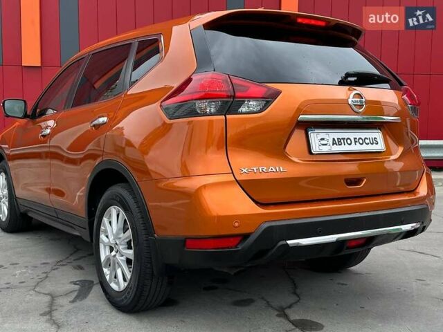 Ниссан ИксТрейл 2019 в Киеве на Automoto.ua Оранжевый Ниссан ИксТрейл, объемом двигателя 2.49 л и пробегом 113 тыс. км за 19490 $, фото 5 на Automoto.ua