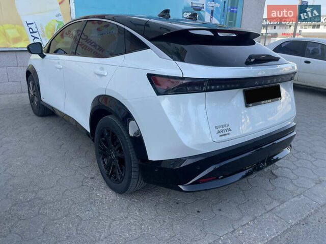 Білий Ніссан Ariya, об'ємом двигуна 0 л та пробігом 32 тис. км за 27000 $, фото 5 на Automoto.ua