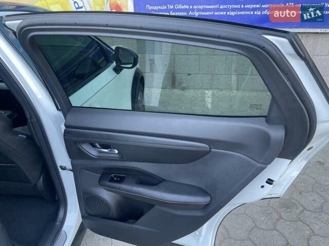 Білий Ніссан Ariya, об'ємом двигуна 0 л та пробігом 32 тис. км за 27000 $, фото 8 на Automoto.ua