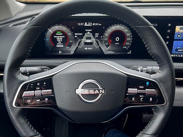 Белый Ниссан Ariya, объемом двигателя 0 л и пробегом 12 тыс. км за 24999 $, фото 9 на Automoto.ua