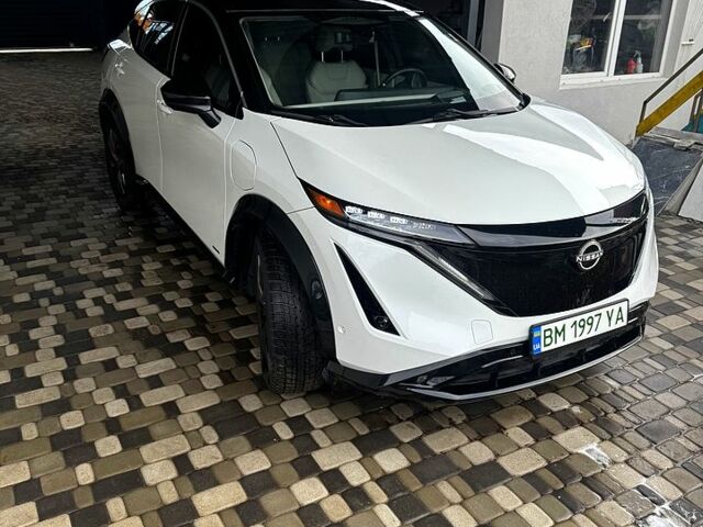 Белый Ниссан Ariya, объемом двигателя 0 л и пробегом 33 тыс. км за 30300 $, фото 1 на Automoto.ua