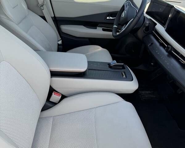 Белый Ниссан Ariya, объемом двигателя 0 л и пробегом 3 тыс. км за 32400 $, фото 13 на Automoto.ua