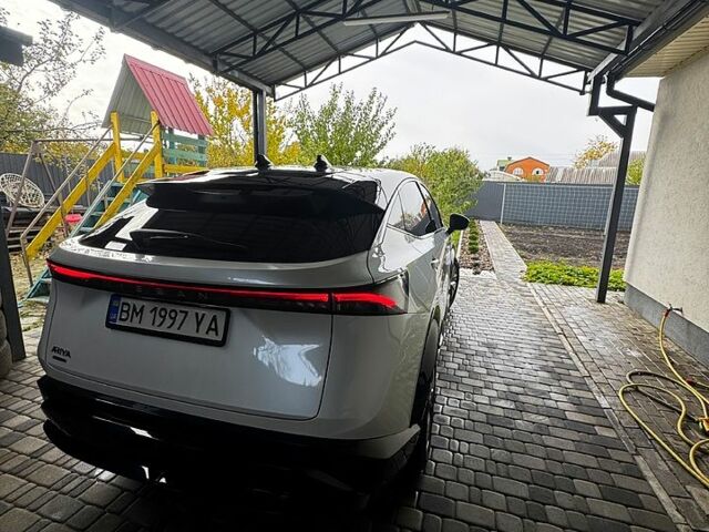 Білий Ніссан Ariya, об'ємом двигуна 0 л та пробігом 33 тис. км за 30300 $, фото 12 на Automoto.ua