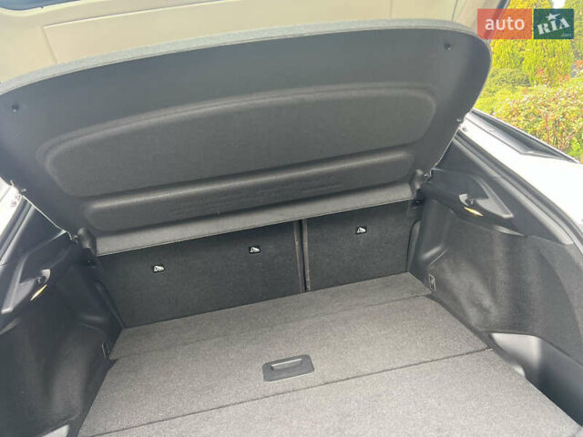 Белый Ниссан Ariya, объемом двигателя 0 л и пробегом 1 тыс. км за 31900 $, фото 27 на Automoto.ua