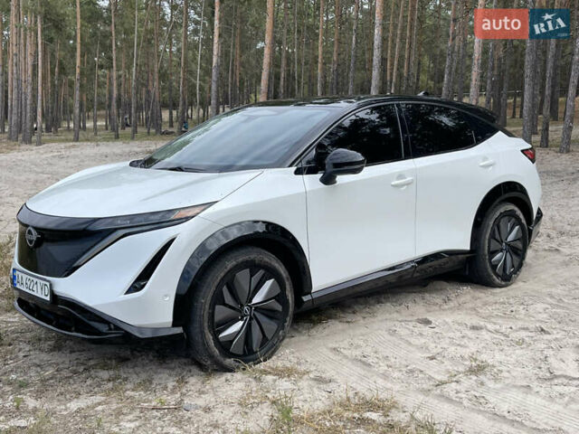 Білий Ніссан Ariya, об'ємом двигуна 0 л та пробігом 33 тис. км за 36800 $, фото 3 на Automoto.ua
