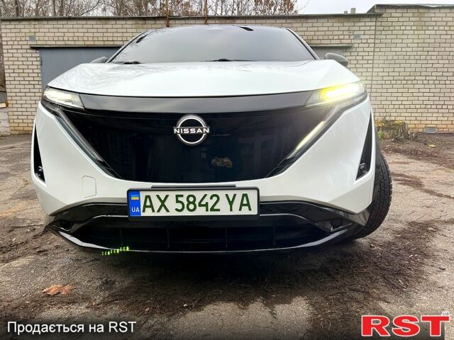 Белый Ниссан Ariya, объемом двигателя 0 л и пробегом 11 тыс. км за 27900 $, фото 9 на Automoto.ua