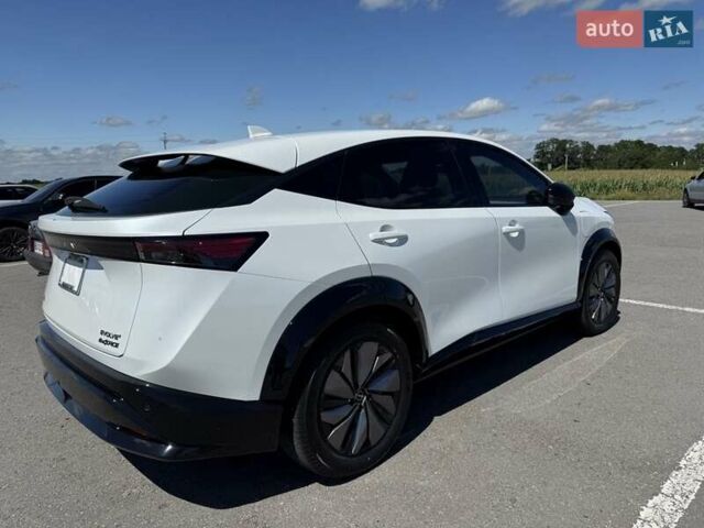 Белый Ниссан Ariya, объемом двигателя 0 л и пробегом 3 тыс. км за 32400 $, фото 3 на Automoto.ua
