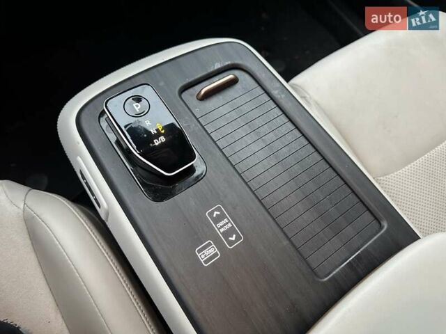 Белый Ниссан Ariya, объемом двигателя 0 л и пробегом 13 тыс. км за 22100 $, фото 24 на Automoto.ua