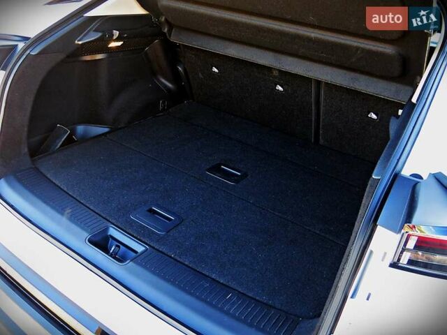 Білий Ніссан Ariya, об'ємом двигуна 0 л та пробігом 16 тис. км за 29500 $, фото 19 на Automoto.ua