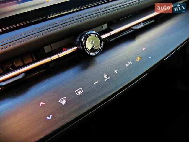 Білий Ніссан Ariya, об'ємом двигуна 0 л та пробігом 16 тис. км за 29500 $, фото 13 на Automoto.ua