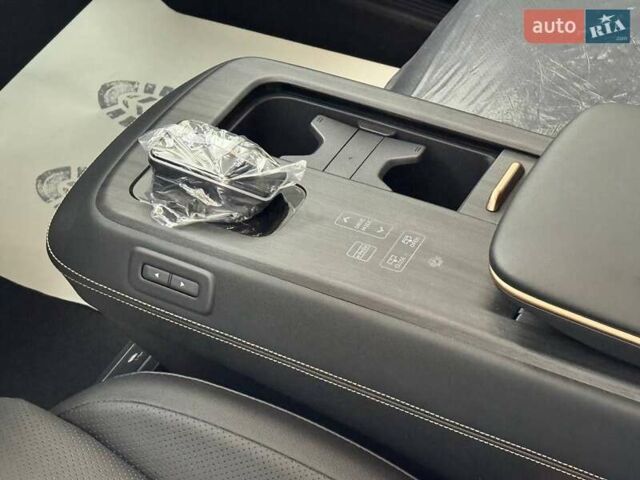 Белый Ниссан Ariya, объемом двигателя 0 л и пробегом 1 тыс. км за 30499 $, фото 12 на Automoto.ua