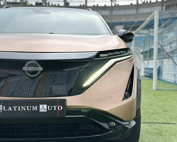 Бежевий Ніссан Ariya, об'ємом двигуна 0 л та пробігом 63 тис. км за 25900 $, фото 4 на Automoto.ua