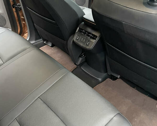 Бежевий Ніссан Ariya, об'ємом двигуна 0 л та пробігом 45 тис. км за 25700 $, фото 15 на Automoto.ua