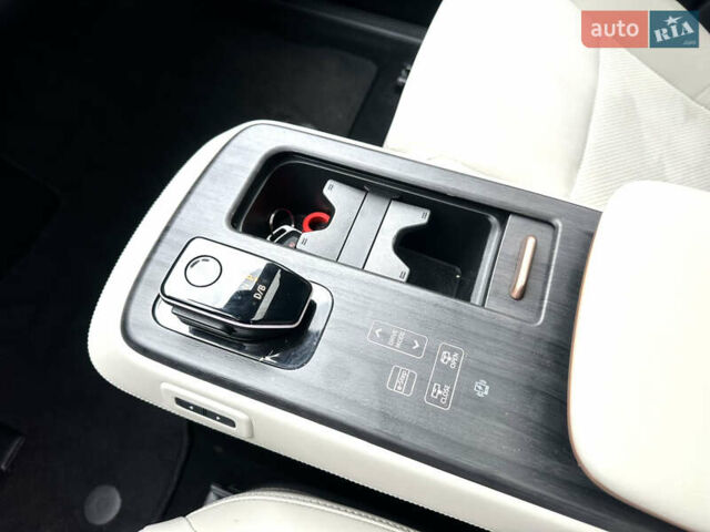 Черный Ниссан Ariya, объемом двигателя 0 л и пробегом 163 тыс. км за 22300 $, фото 22 на Automoto.ua