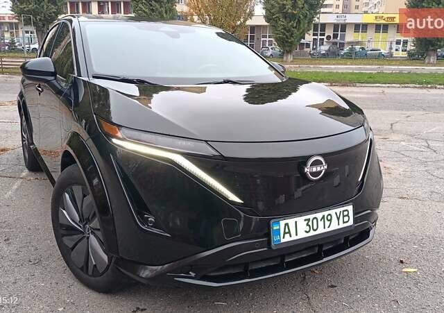 Черный Ниссан Ariya, объемом двигателя 0 л и пробегом 75 тыс. км за 28000 $, фото 4 на Automoto.ua