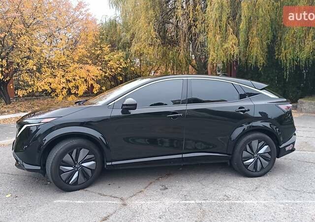 Черный Ниссан Ariya, объемом двигателя 0 л и пробегом 75 тыс. км за 28000 $, фото 1 на Automoto.ua