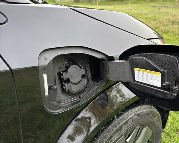 Черный Ниссан Ariya, объемом двигателя 0 л и пробегом 33 тыс. км за 27000 $, фото 35 на Automoto.ua