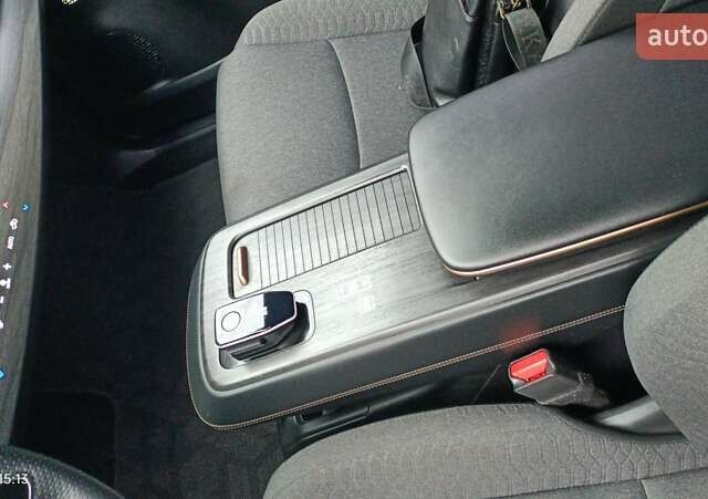 Черный Ниссан Ariya, объемом двигателя 0 л и пробегом 75 тыс. км за 28000 $, фото 10 на Automoto.ua