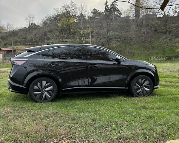 Черный Ниссан Ariya, объемом двигателя 0 л и пробегом 33 тыс. км за 27000 $, фото 13 на Automoto.ua