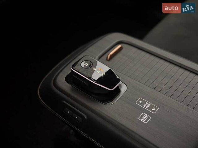 Чорний Ніссан Ariya, об'ємом двигуна 0 л та пробігом 6 тис. км за 25000 $, фото 26 на Automoto.ua