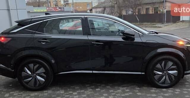 Чорний Ніссан Ariya, об'ємом двигуна 0 л та пробігом 14 тис. км за 25400 $, фото 3 на Automoto.ua