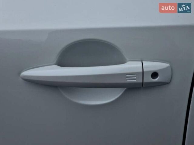 Ниссан Ariya, объемом двигателя 0 л и пробегом 29 тыс. км за 26490 $, фото 8 на Automoto.ua