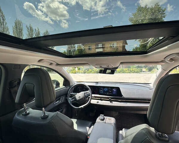 Желтый Ниссан Ariya, объемом двигателя 0 л и пробегом 53 тыс. км за 28000 $, фото 7 на Automoto.ua