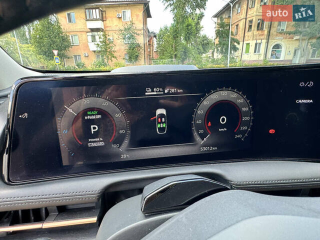 Желтый Ниссан Ariya, объемом двигателя 0 л и пробегом 53 тыс. км за 28000 $, фото 6 на Automoto.ua