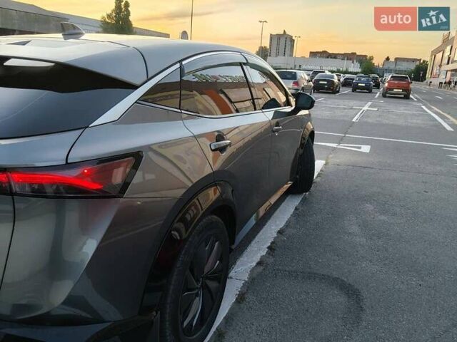 Серый Ниссан Ariya, объемом двигателя 0 л и пробегом 56 тыс. км за 24000 $, фото 3 на Automoto.ua