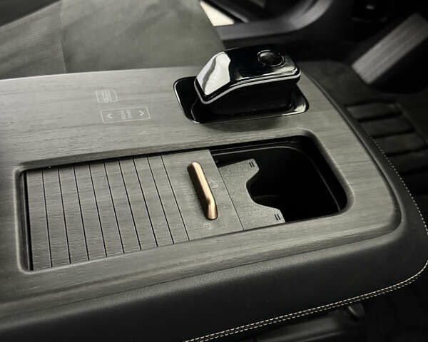 Сірий Ніссан Ariya, об'ємом двигуна 0 л та пробігом 43 тис. км за 24500 $, фото 27 на Automoto.ua