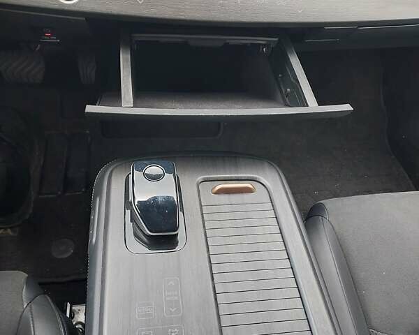 Серый Ниссан Ariya, объемом двигателя 0 л и пробегом 5 тыс. км за 28500 $, фото 9 на Automoto.ua