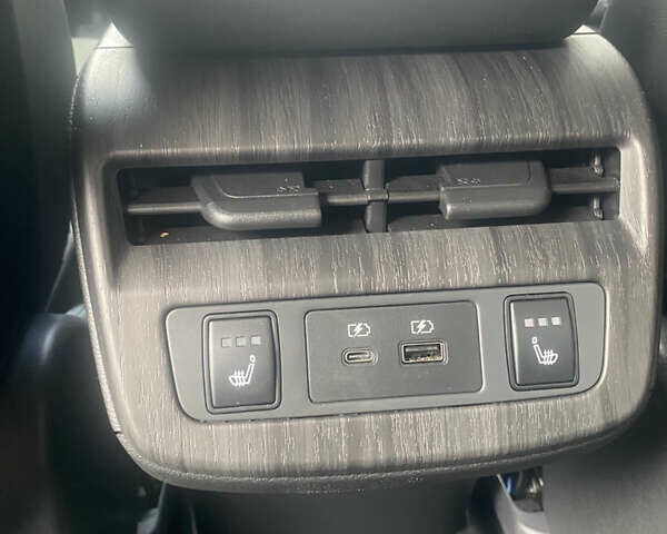 Серый Ниссан Ariya, объемом двигателя 0 л и пробегом 16 тыс. км за 26700 $, фото 13 на Automoto.ua