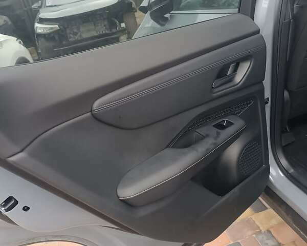 Серый Ниссан Ariya, объемом двигателя 0 л и пробегом 28 тыс. км за 17500 $, фото 11 на Automoto.ua