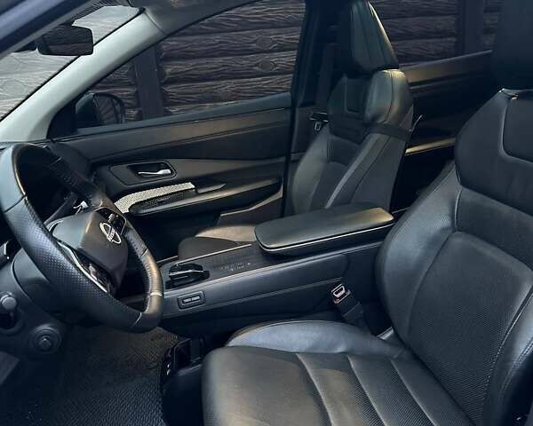 Серый Ниссан Ariya, объемом двигателя 0 л и пробегом 36 тыс. км за 28500 $, фото 17 на Automoto.ua