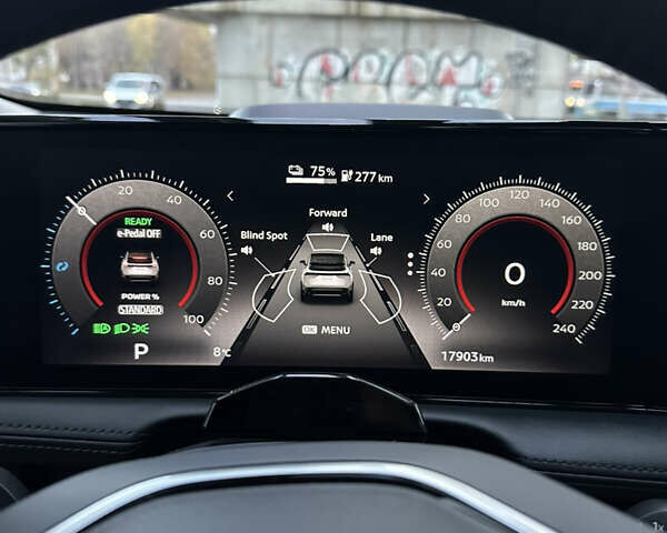 Серый Ниссан Ariya, объемом двигателя 0 л и пробегом 18 тыс. км за 30500 $, фото 10 на Automoto.ua